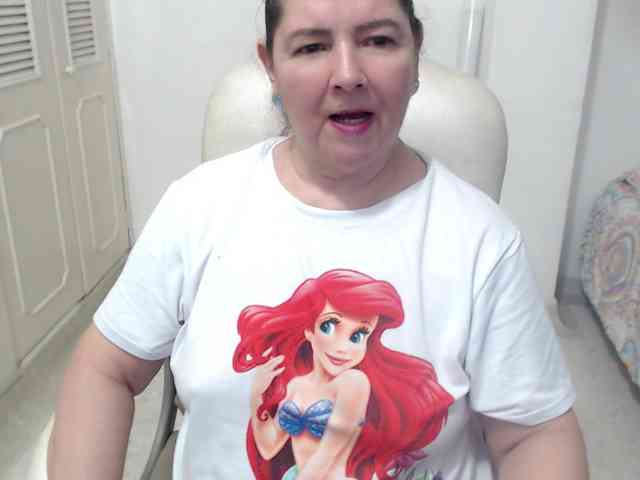 leonela-68 webcam