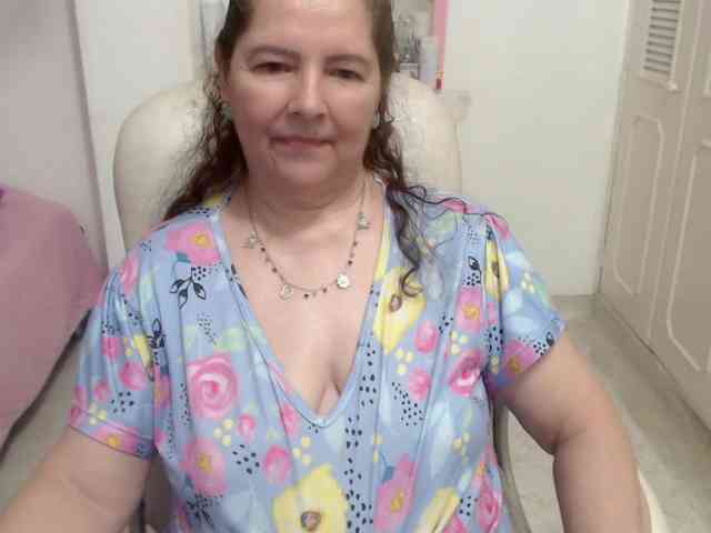 leonela-68 webcam