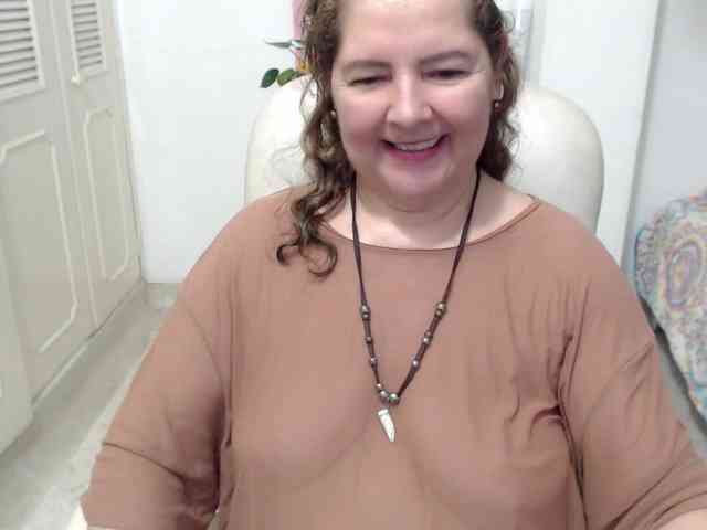 leonela-68 webcam