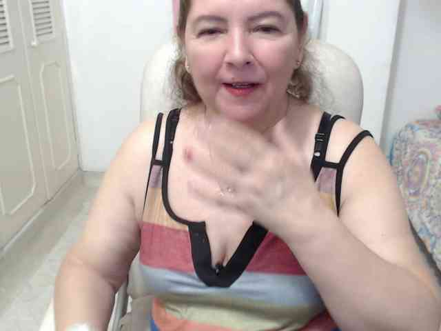 leonela-68