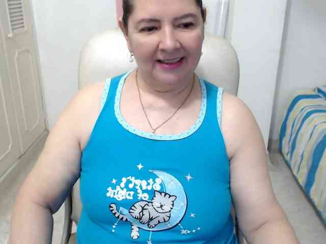 leonela-68