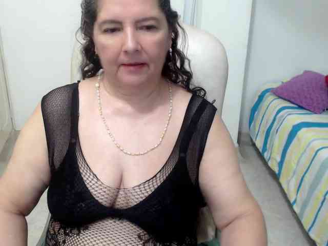 leonela-68 webcam
