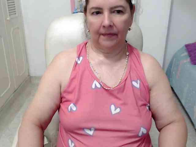 leonela-68 webcam
