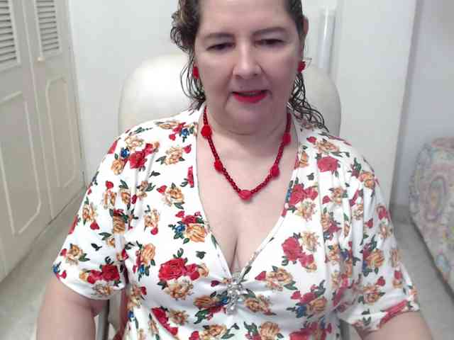 leonela-68 webcam