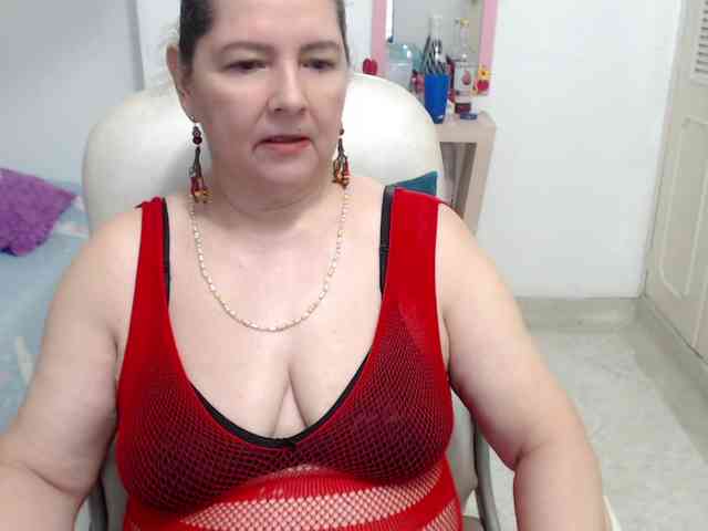 leonela-68 webcam