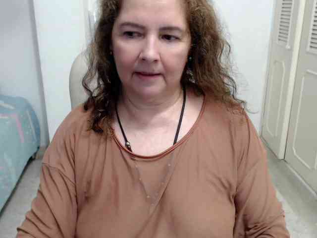 Leonela-68 - Girl 