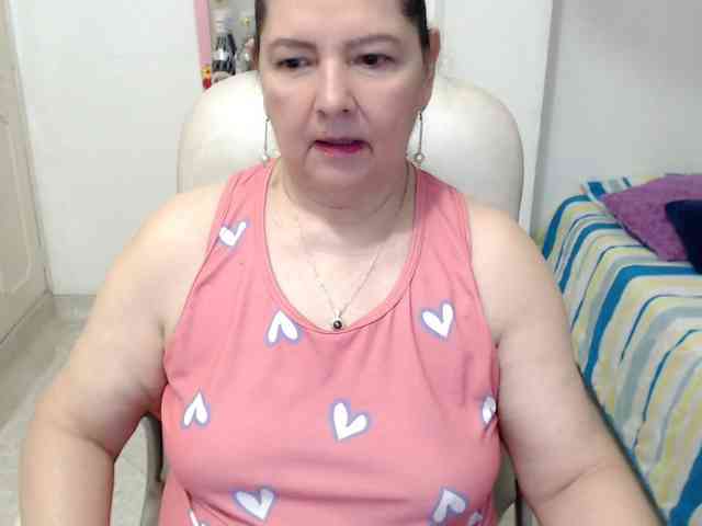leonela-68