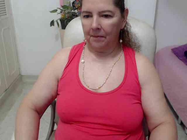 leonela-68 webcam