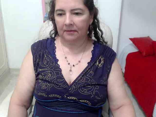 leonela-68 webcam