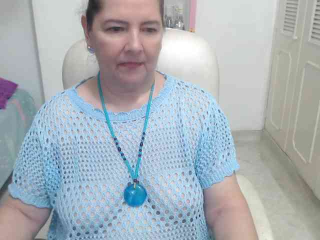 leonela-68 webcam