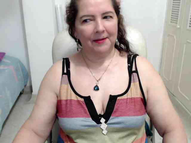 leonela-68 webcam