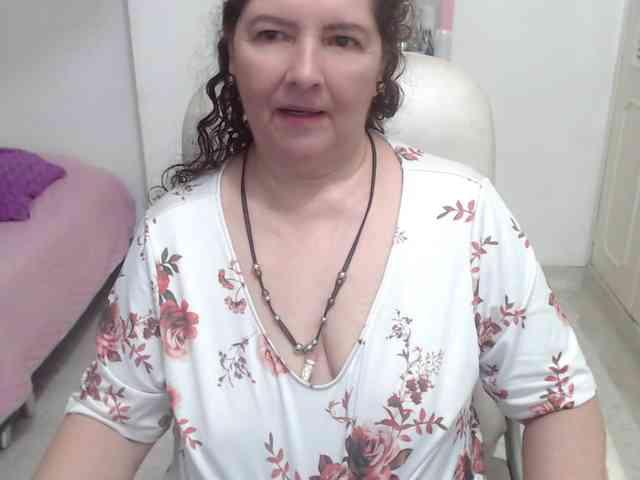 leonela-68 leonela-68