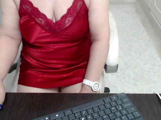 leonela-68 webcam