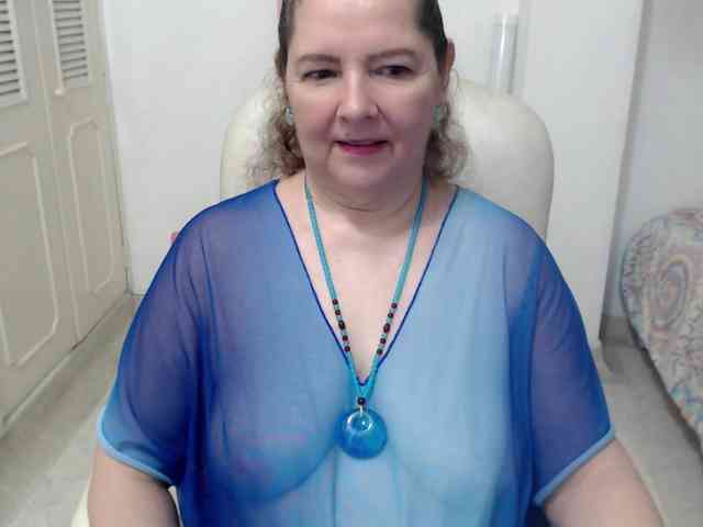 leonela-68 webcam