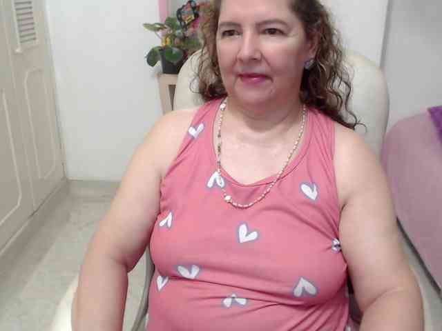 leonela-68 webcam
