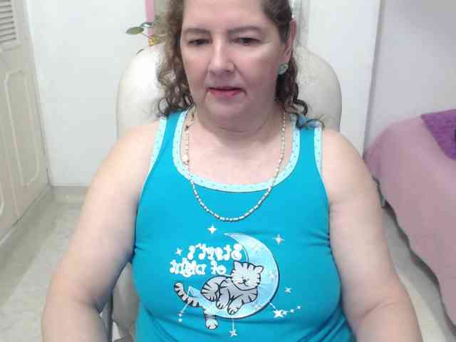 leonela-68 webcam