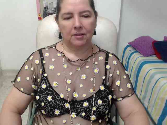 leonela-68 leonela-68