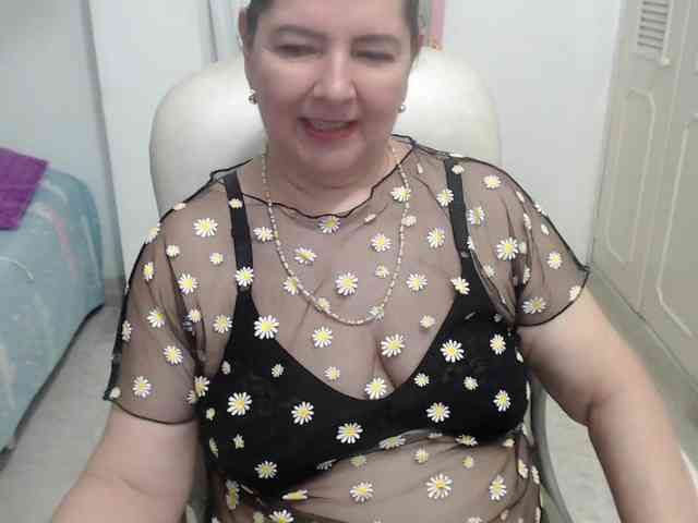 leonela-68 webcam