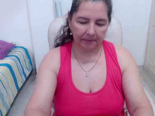 leonela-68
