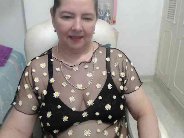leonela-68 webcam