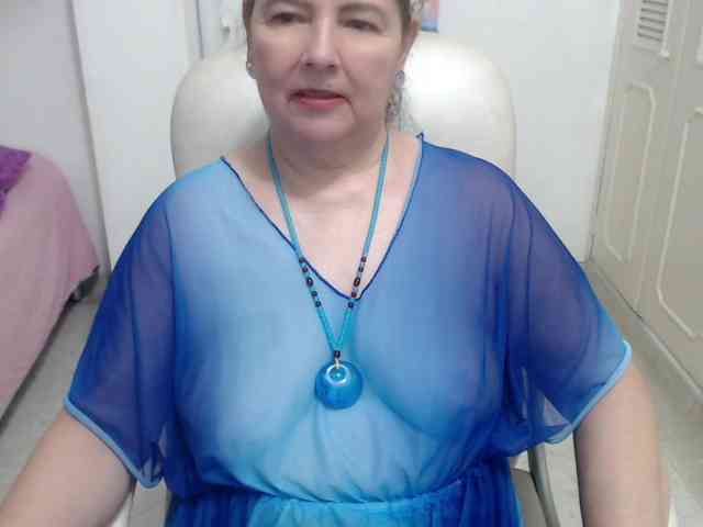 leonela-68 webcam