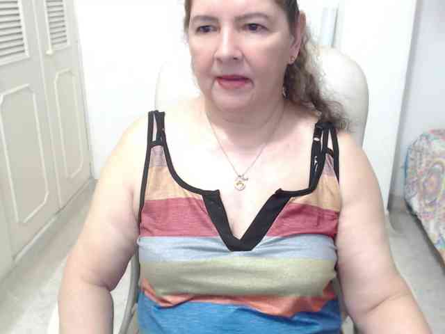 leonela-68 webcam