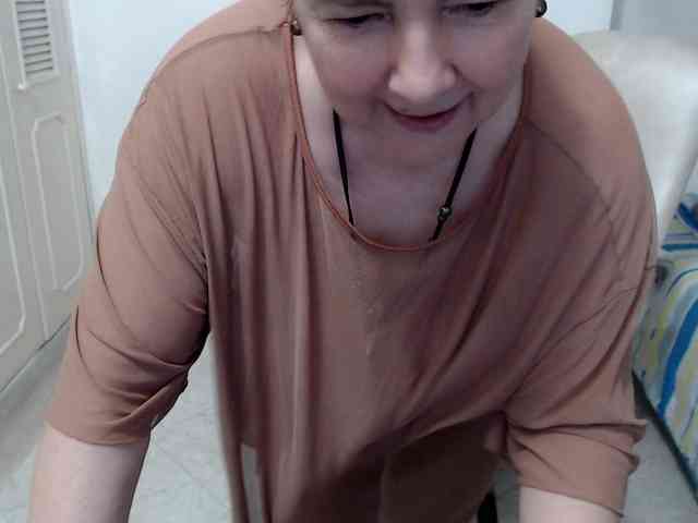 leonela-68 webcam