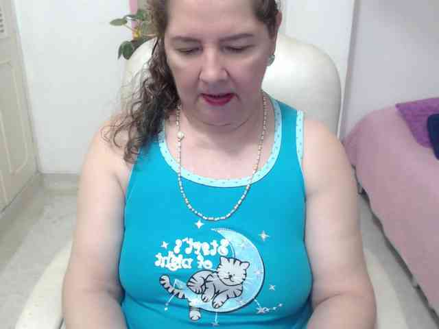 leonela-68