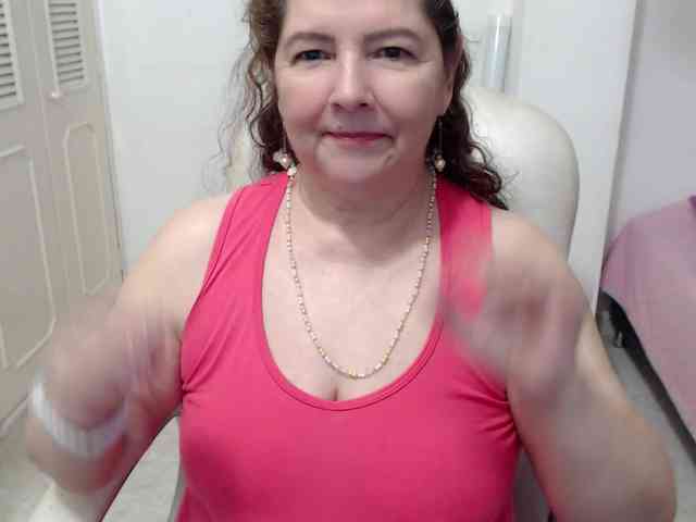 leonela-68 webcam