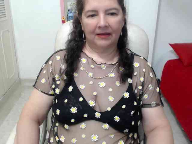 leonela-68 webcam