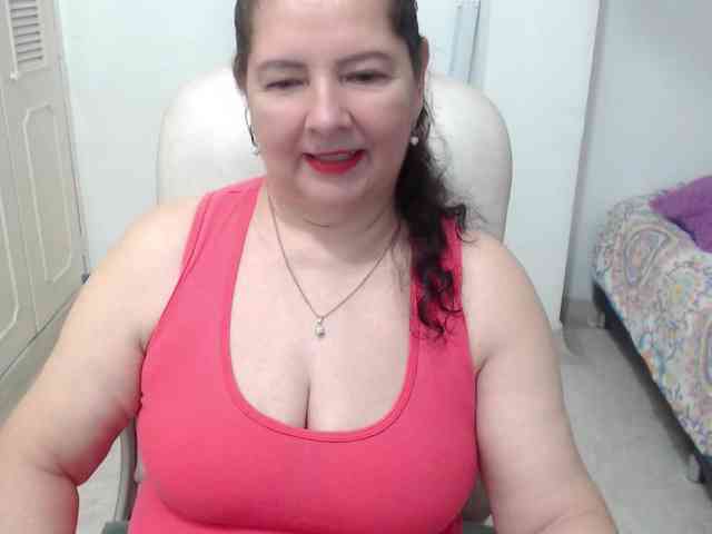 leonela-68 webcam