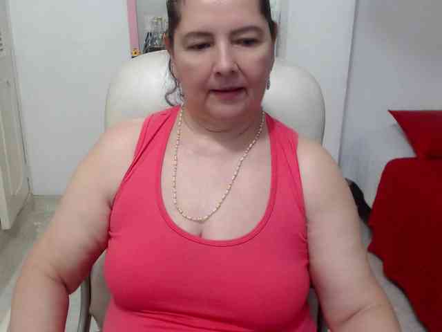 leonela-68 webcam