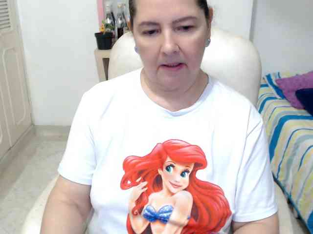 leonela-68