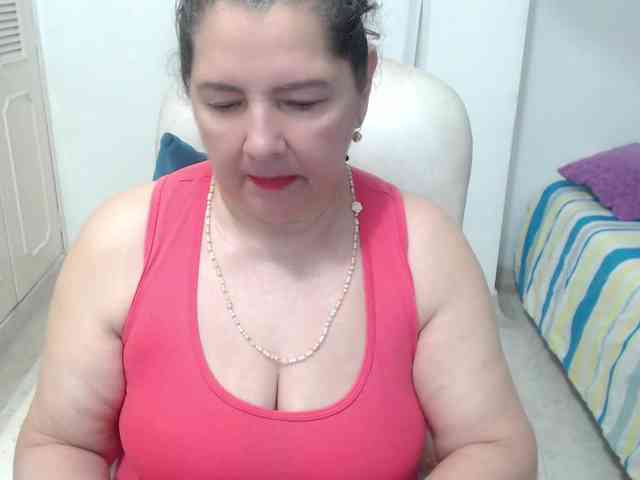leonela-68 leonela-68