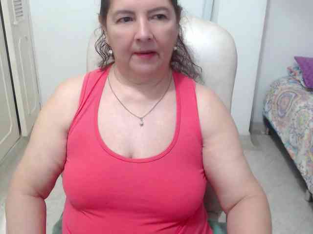 leonela-68
