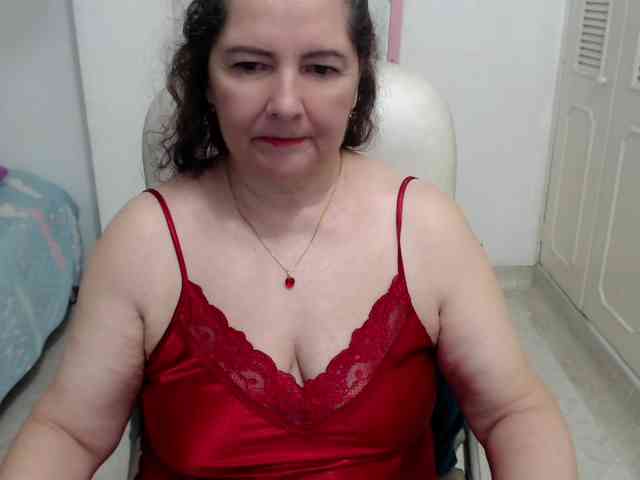 leonela-68 webcam
