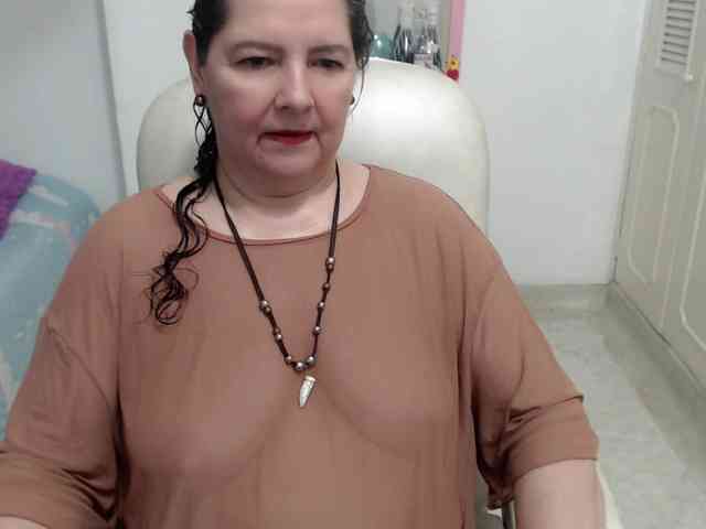 leonela-68 webcam