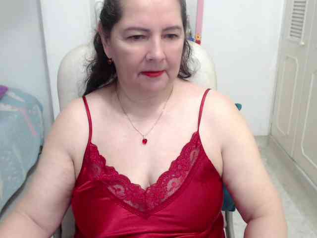 leonela-68 webcam