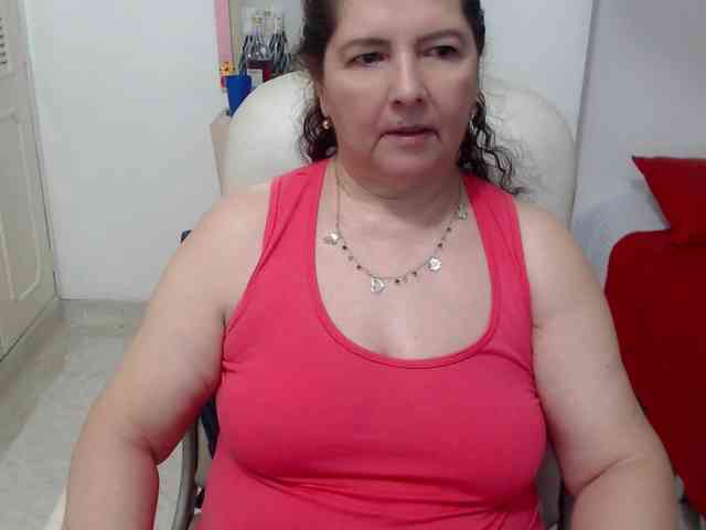 leonela-68 webcam