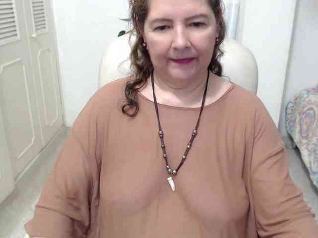 leonela-68 webcam