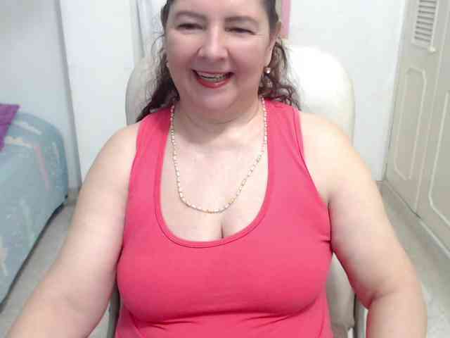 leonela-68 webcam