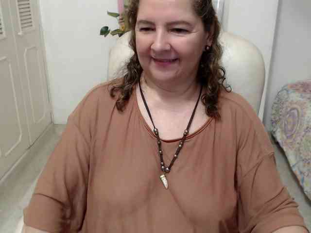 leonela-68 webcam
