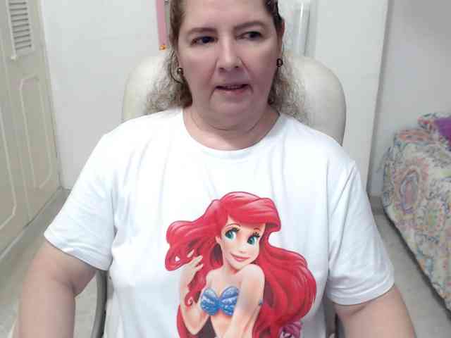 leonela-68 webcam