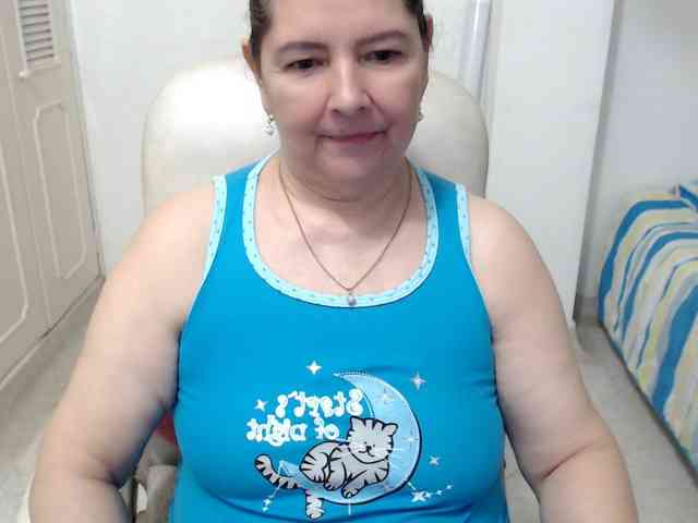 leonela-68