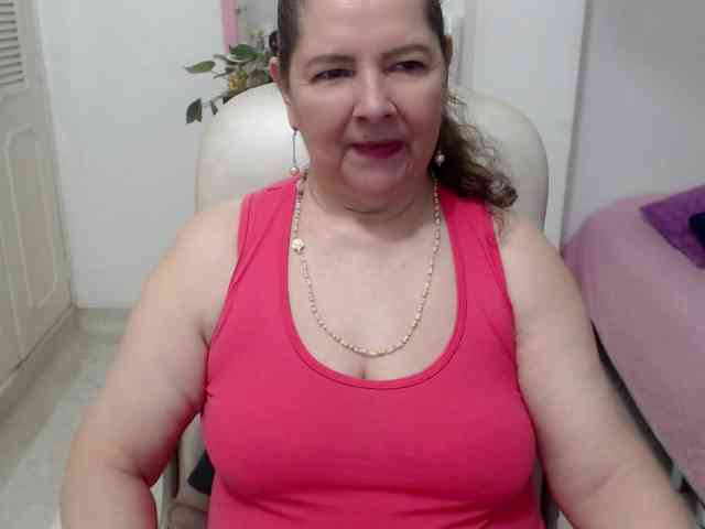 leonela-68 Live Webcam on BongaCams