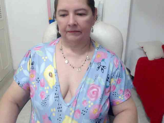 leonela-68 leonela-68