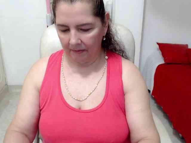 leonela-68 webcam