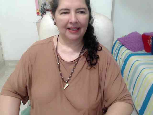 leonela-68 webcam