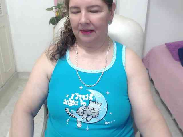 leonela-68 webcam