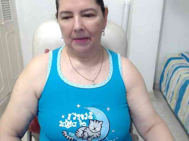 leonela-68